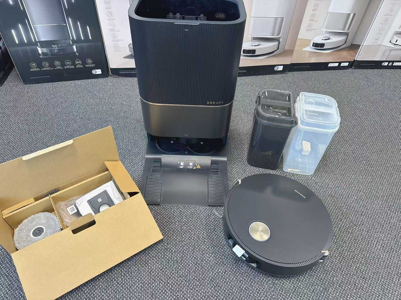 Dreame X50 Ultra Robot Vacuum and Mop-Refurbished