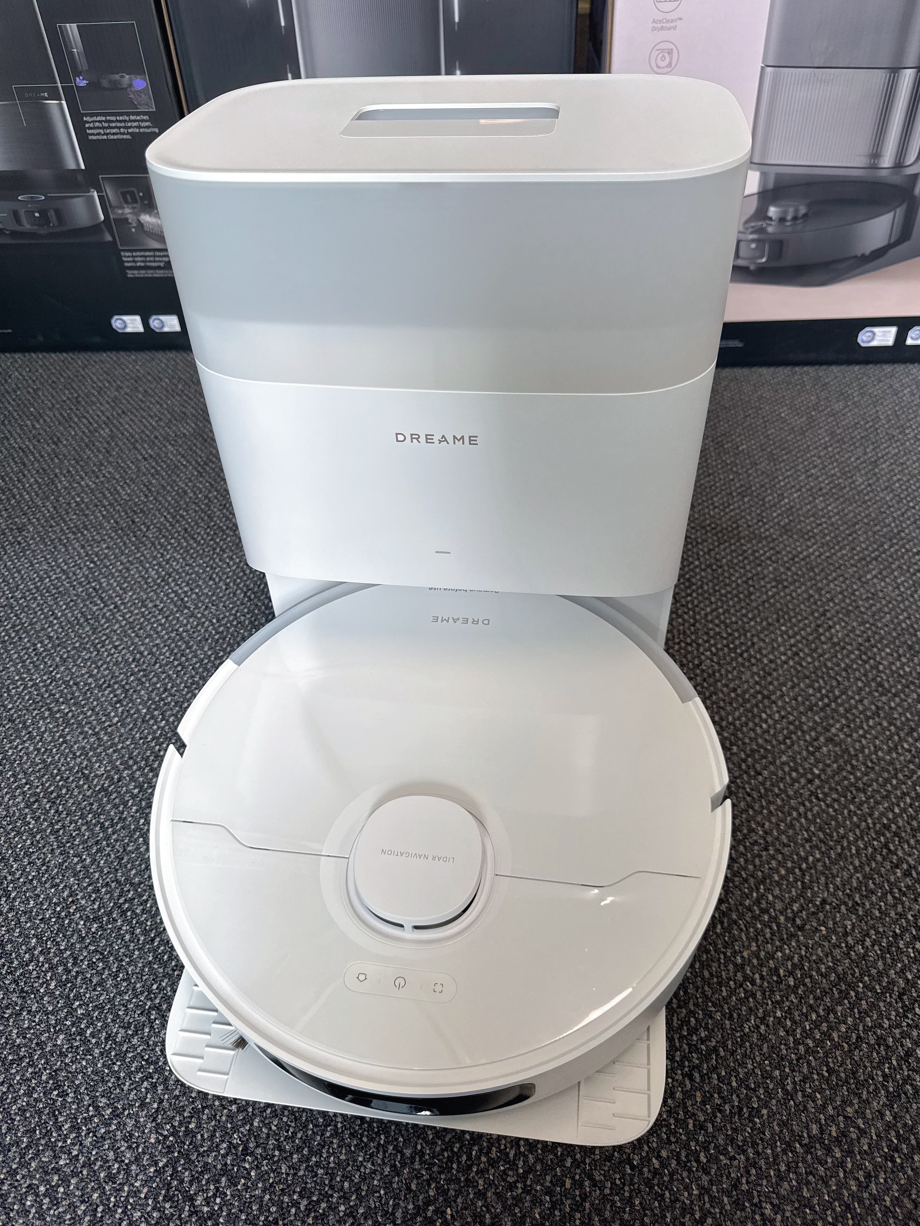Dreame L10s Plus Robot Vacuum and Mop Cleaner-Refurbished